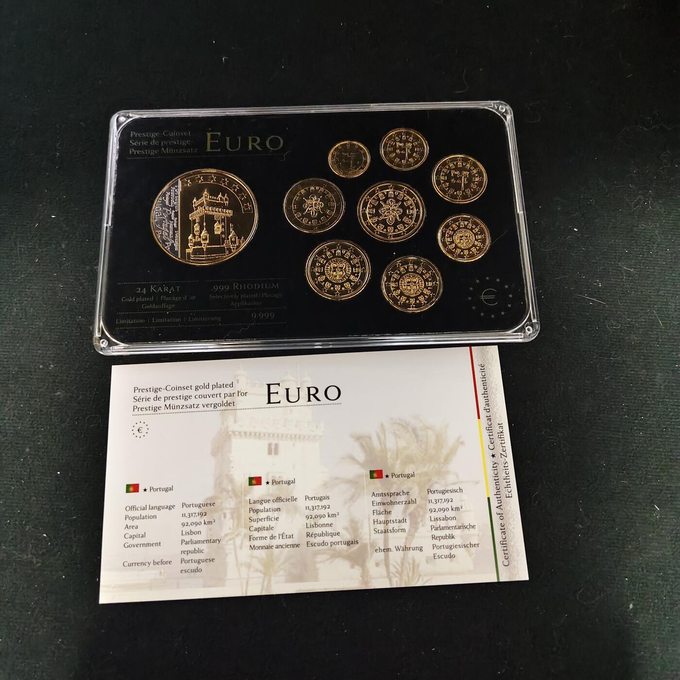 【全场包邮】纯粹捡漏拍479场（免费代拍第16场） 葡萄牙欧元版镀金盒装套币-含40毫米超大镀金纪念章