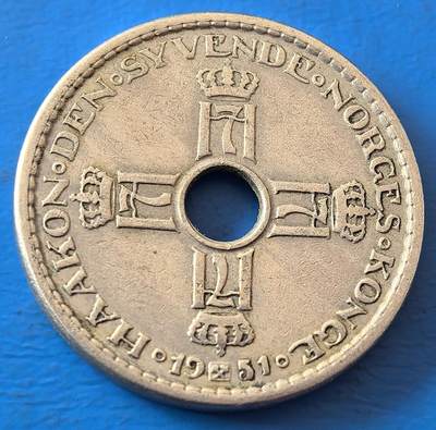 外国优质老铜币银币，周六九点倒数截拍，满百包邮，可寄存半年，喜欢朋友微信扫描二维码可直接参拍 - 挪威1951年1克朗