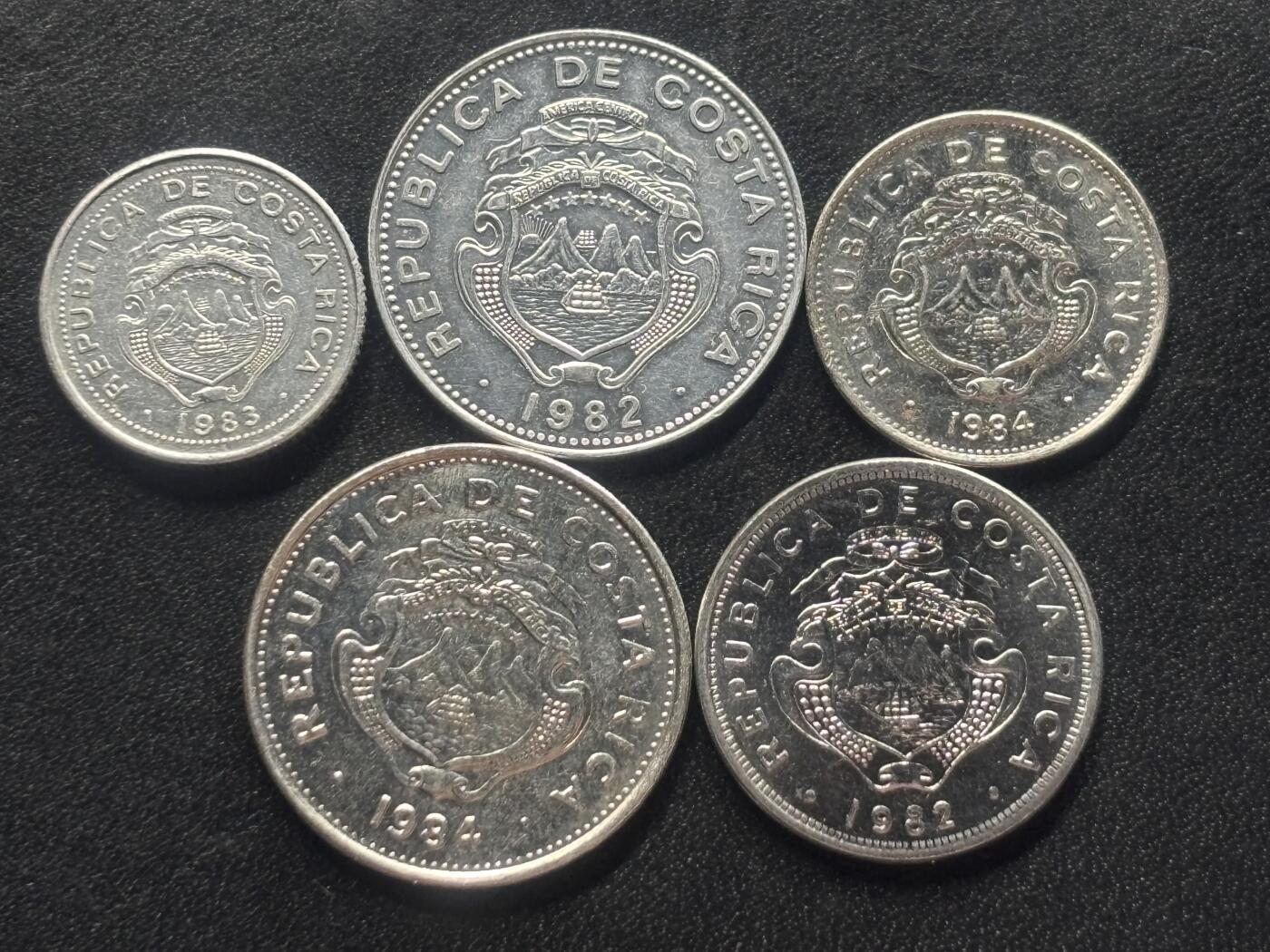 邮泉阁限时拍卖第三十六场 美洲硬币专场（硬币在国外。请付邮费6元。）