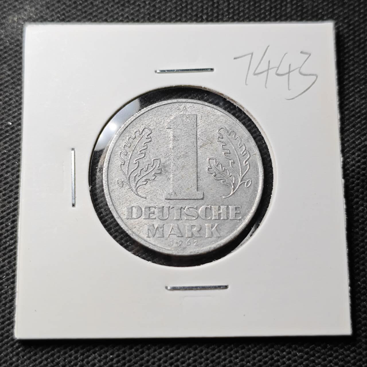 KK钱币收藏小铺  第374场  2月预留时间 周末发货  东德1马克