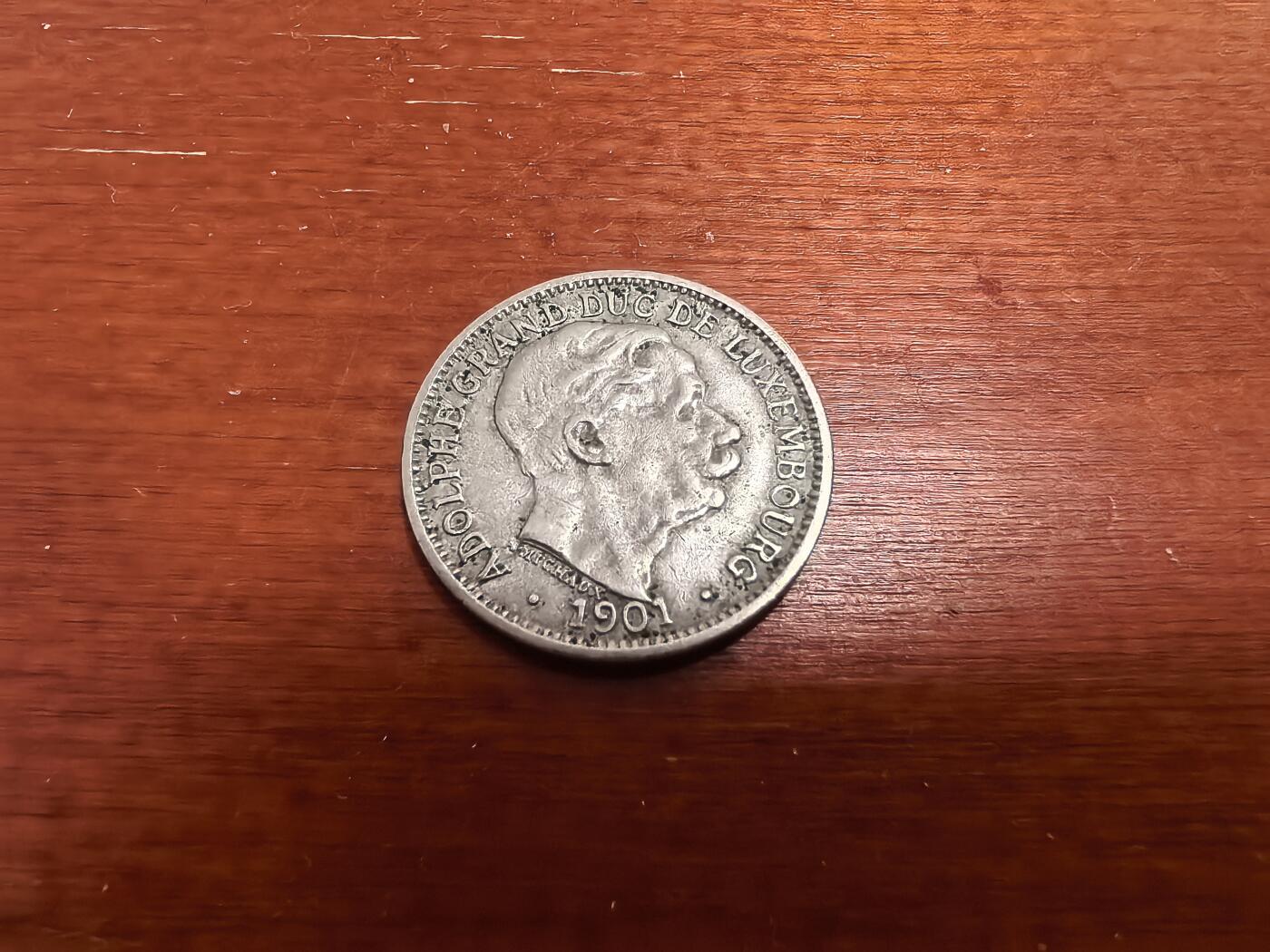 长老汇蛇年精选第七十五场拍卖 1901卢森堡阿道夫10分铜镍币，克书60分14美金