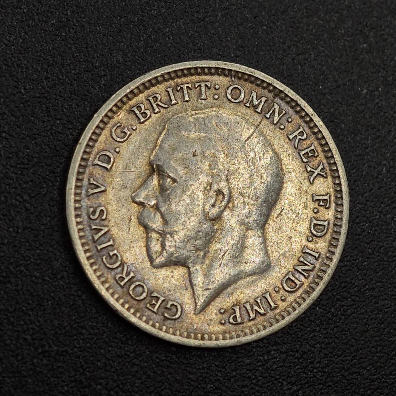 【淘币小摊】实时拍第八百零一拍   散币场   满百包邮可预留二周 每周一统一发货   英国1932年乔治五世3便士银币