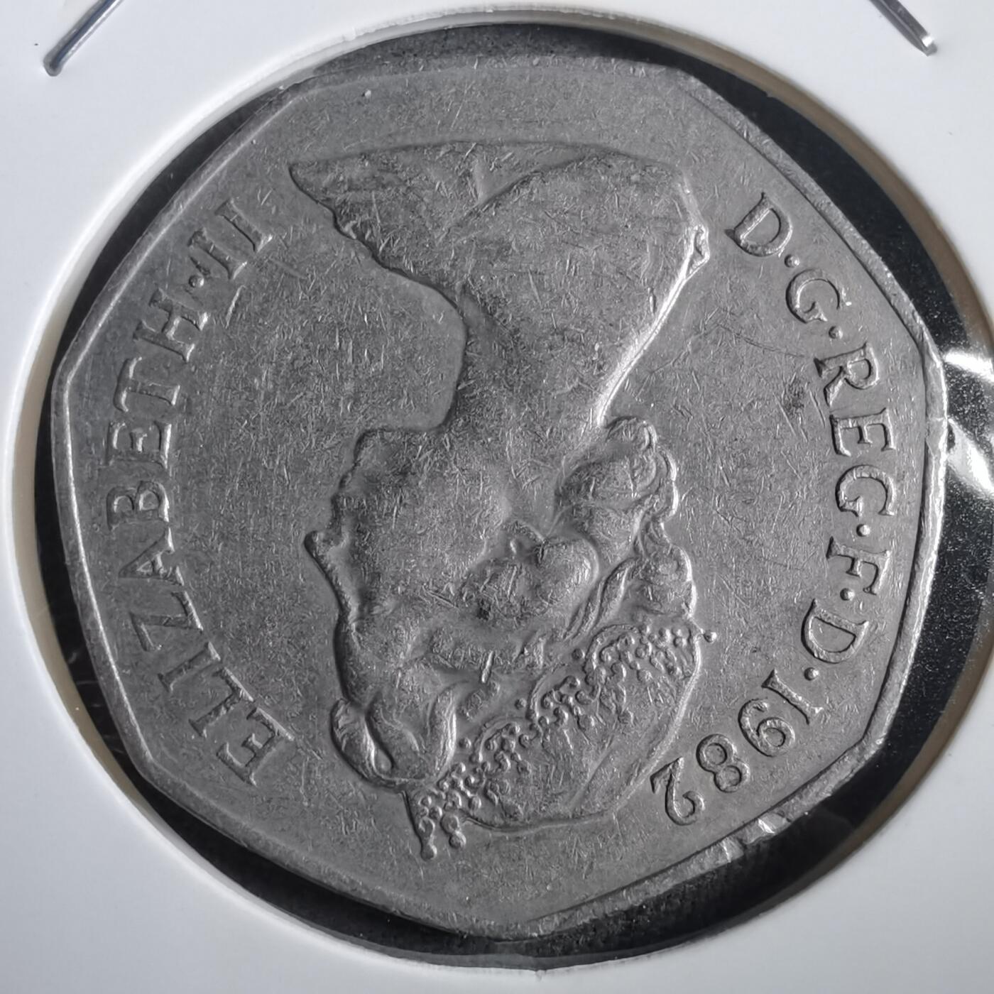 沼泽如烟--第908场 英国1982年50便士