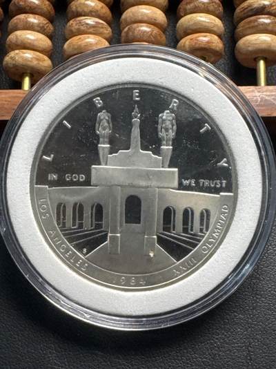 ❤️【币观天下】❤️ 第331期钱币拍卖- 2025.11.21周五晚上6点半场-长期征集拍品 - 美国1984奥运会纪念币1984年1美元银币