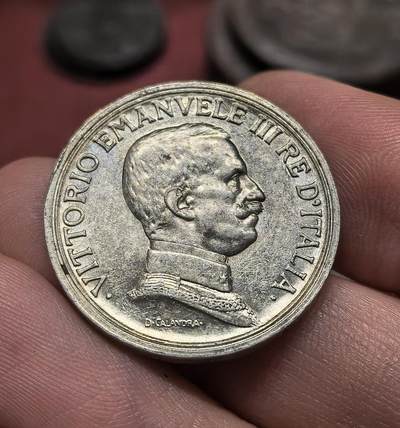 南宋泉阁俄币 外币 国币 专场第十九期 【送拍无额外佣金】 - 意大利 1914年 2里拉 马车银币 光度很好 美品