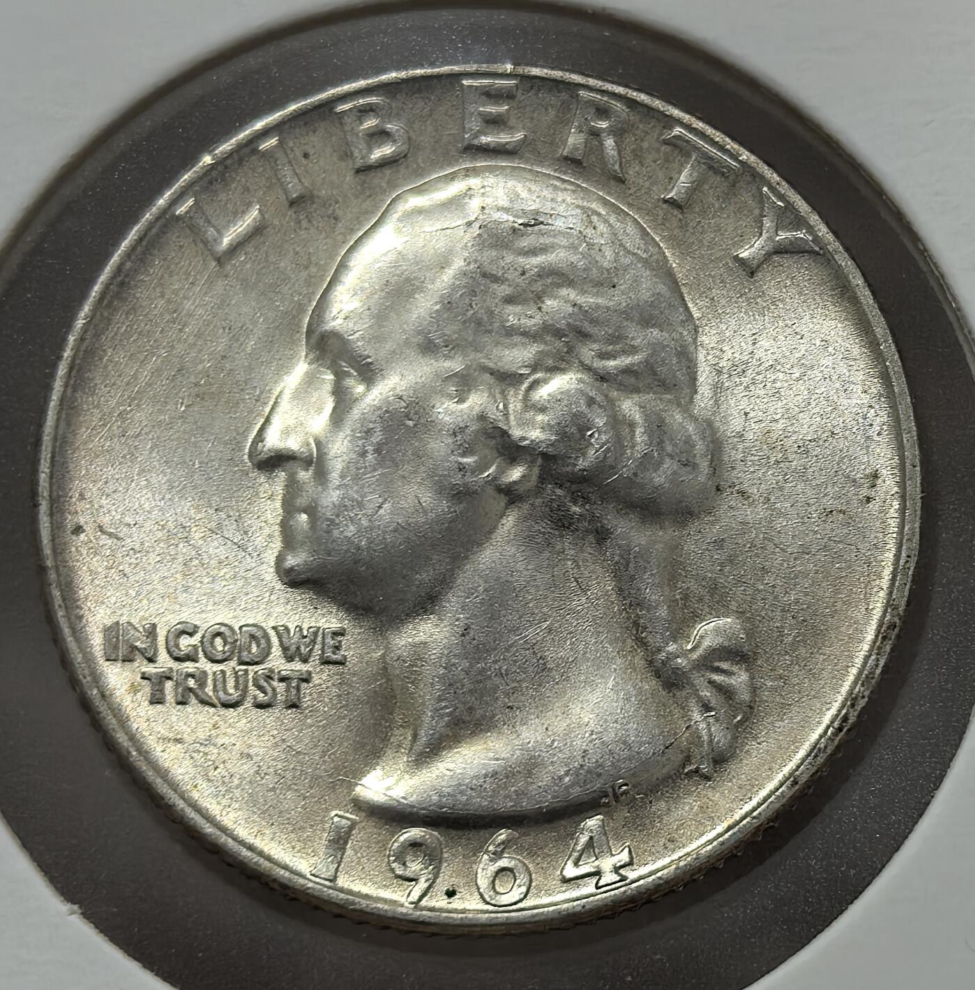 外国优质老铜币银币，周六九点倒数截拍，满百包邮，可寄存半年，喜欢朋友微信扫描二维码可直接参拍 五彩美国1964年25分银币