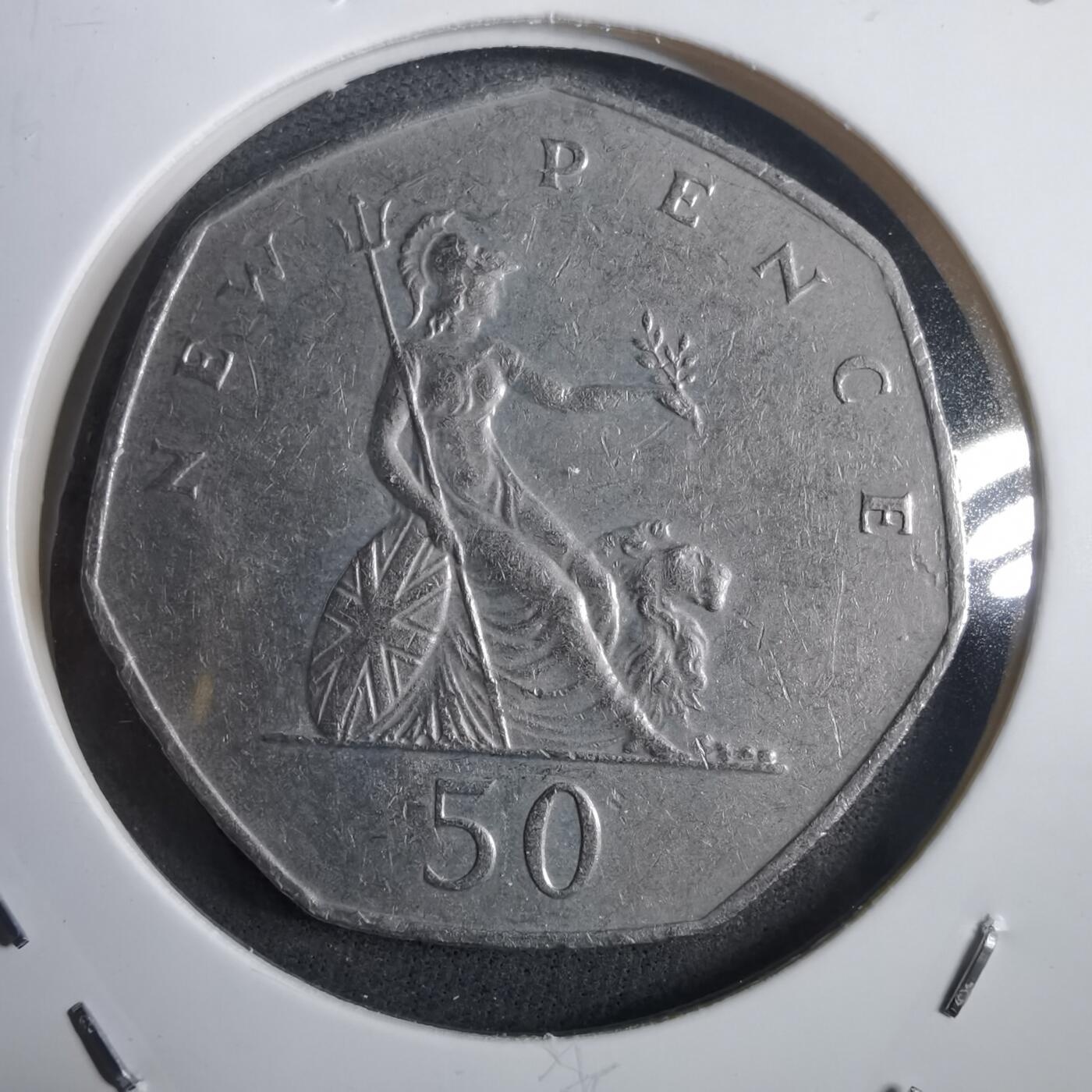 沼泽如烟--第908场 英国1979年50便士