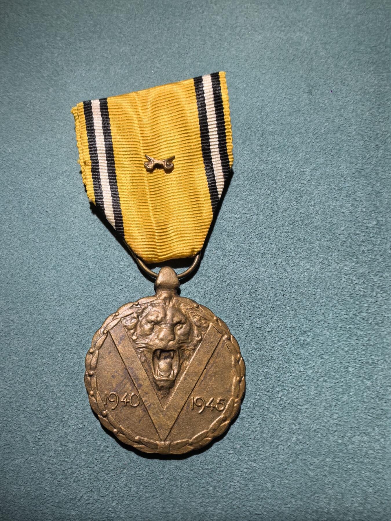 盛世勋华——号角文化勋章邮票专场拍卖第288期 比利时二战战争胜利奖章