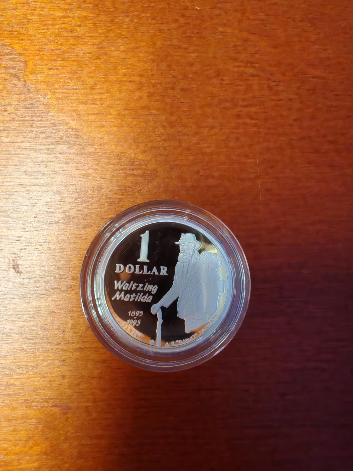 长老汇蛇年精选第七十五场拍卖 获奖币！1995澳大利亚华尔兹马提尔达百周年1澳元精制银币，盒证全，2万枚