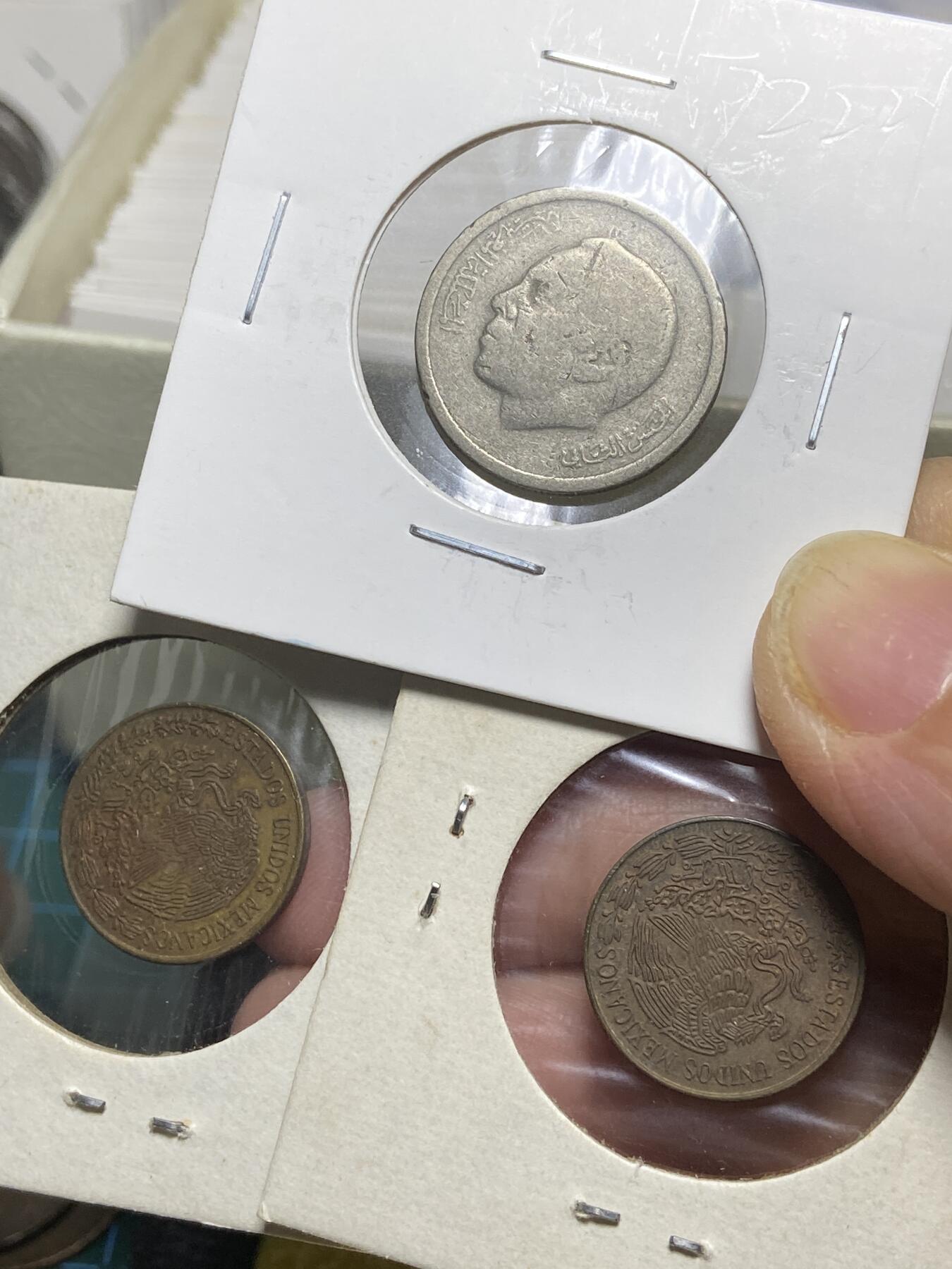 2025年第一百三十一场(总第一百五十七场）外国好品纸夹散币场(免佣金) 散币3枚：1974年50，墨西哥🇲🇽1976年1972年5分