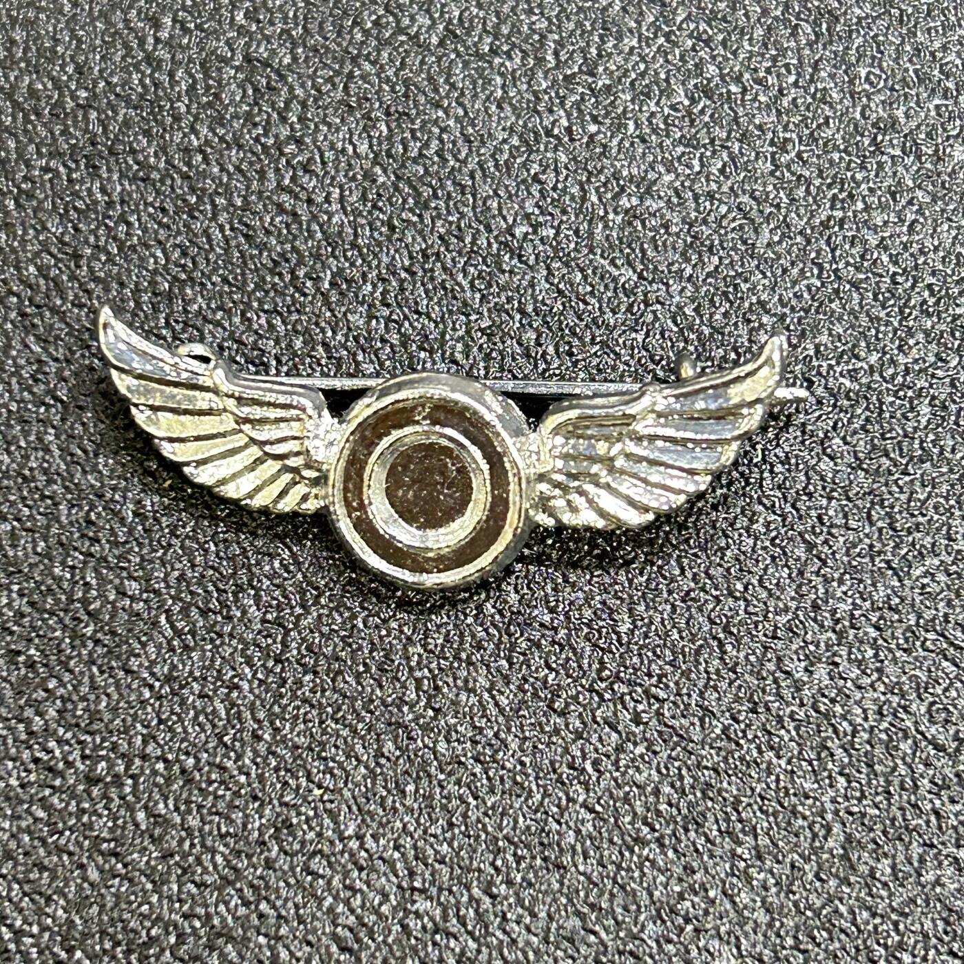 西秦中古拍卖第六十六期 泰国飞行证章