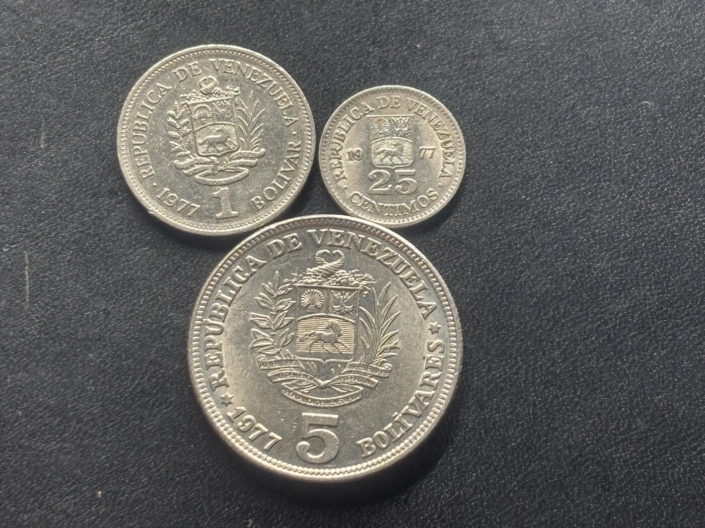 邮泉阁限时拍卖第三十六场 美洲硬币专场（硬币在国外。请付邮费6元。） 委内瑞拉1977年3枚
