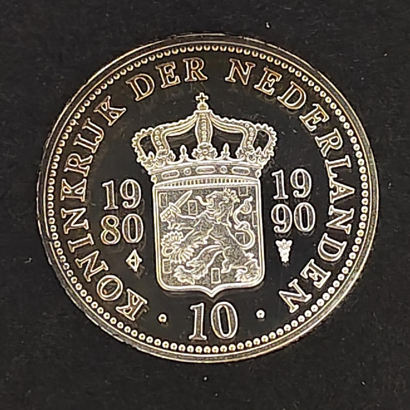 【全场包邮】纯粹捡漏拍479场（免费代拍第16场） 荷兰1990年贝娅特丽克丝女王执政10周年官方封装精制纯银纪念章