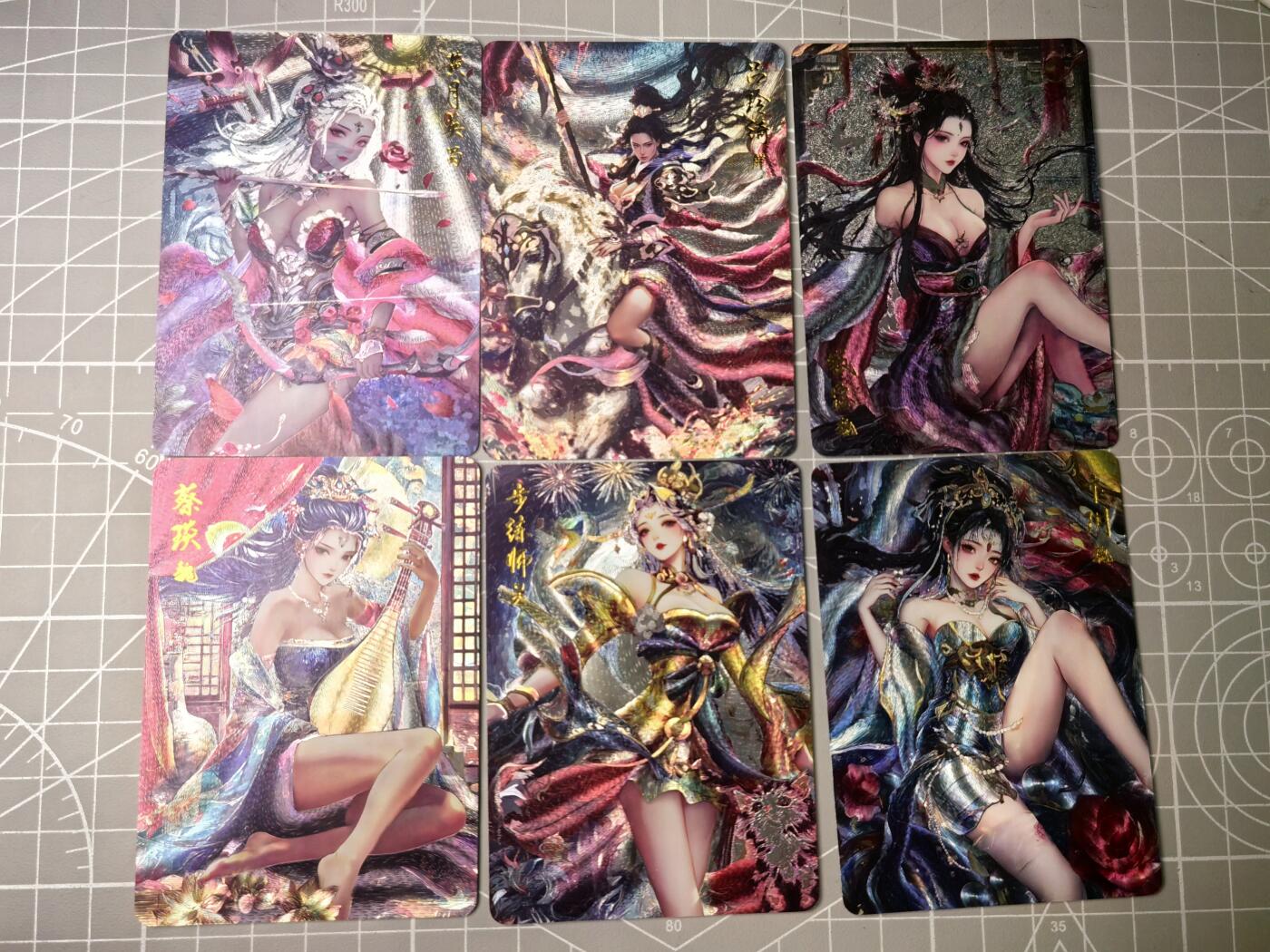 无佣金 不寄存 不收拍 链接少 我只是一个小小的卡牌收藏玩家   需要多宫大佬请私聊 部分卡牌设有底价（不想玩的那么累，即使有底价也会比市场价便宜的多，懂的自然懂） 拒绝小号抬价 大家放心拍 所有拍品部分套有卡膜 部分卡牌多宫 自制卡牌 不包厂瑕 放大镜 品控 勿拍 流拍商品会循环 感谢大家支持 留个关注 不定时上新 谢谢 阿宅 墨烬三国粗闪6张