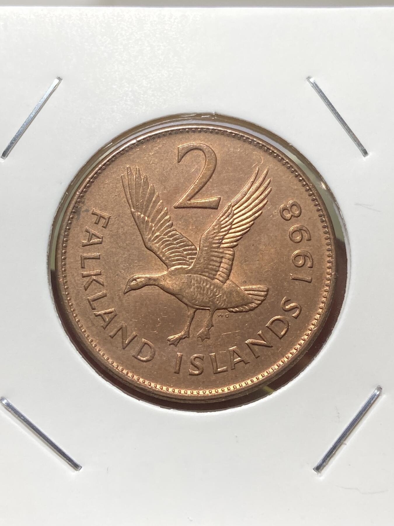 2025年第一百三十一场(总第一百五十七场）外国好品纸夹散币场(免佣金) 英属福克兰群岛🇫🇰1998年2便士(伊丽莎白二世中年花冠第二版，镀铜钢材质有磁版，首发年仅发行2年)
