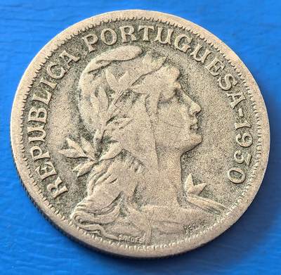 外国优质老铜币银币，周六九点倒数截拍，满百包邮，可寄存半年，喜欢朋友微信扫描二维码可直接参拍 - 佛得角1930年50分