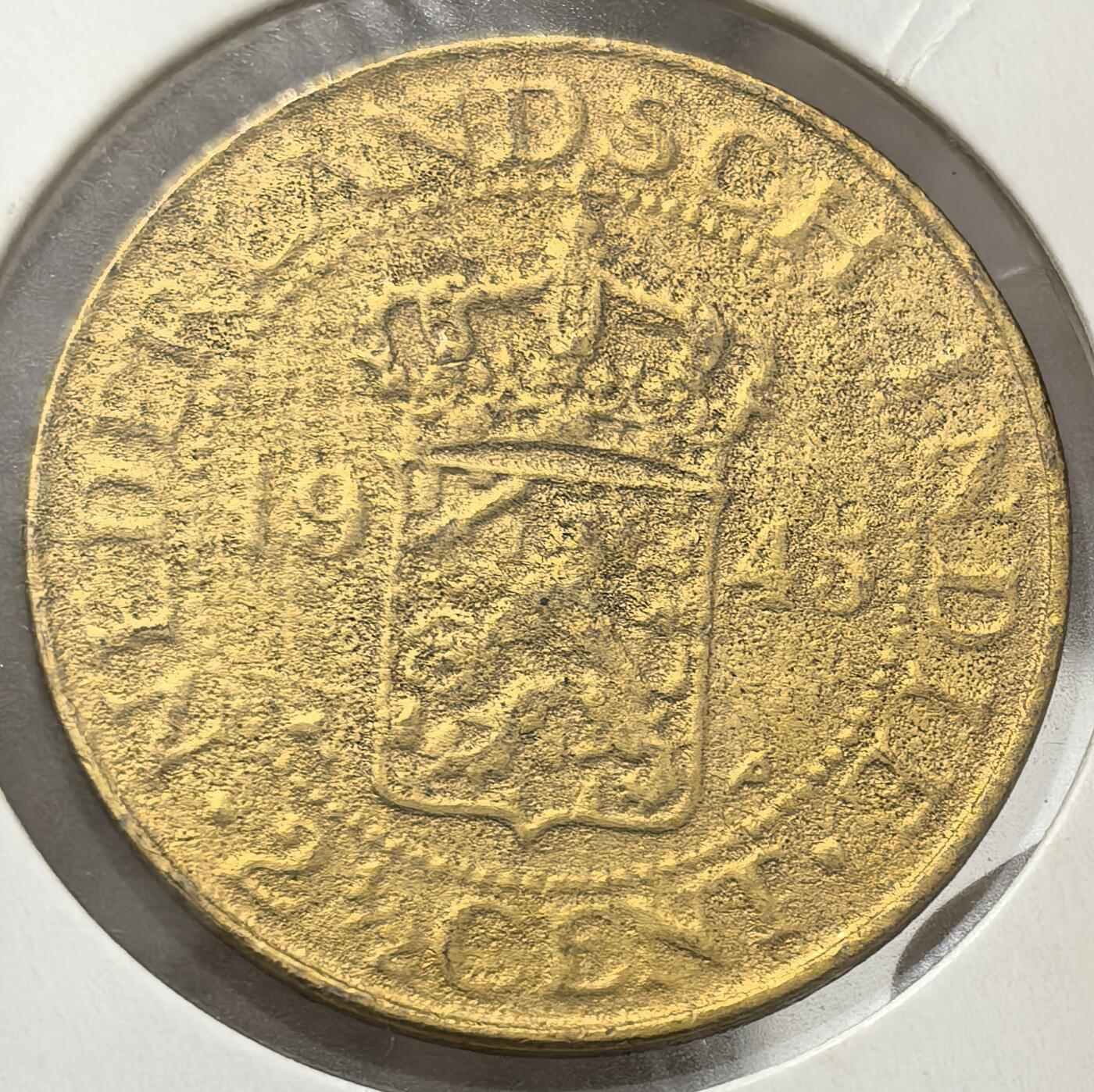 外国优质老铜币银币，周六九点倒数截拍，满百包邮，可寄存半年，喜欢朋友微信扫描二维码可直接参拍