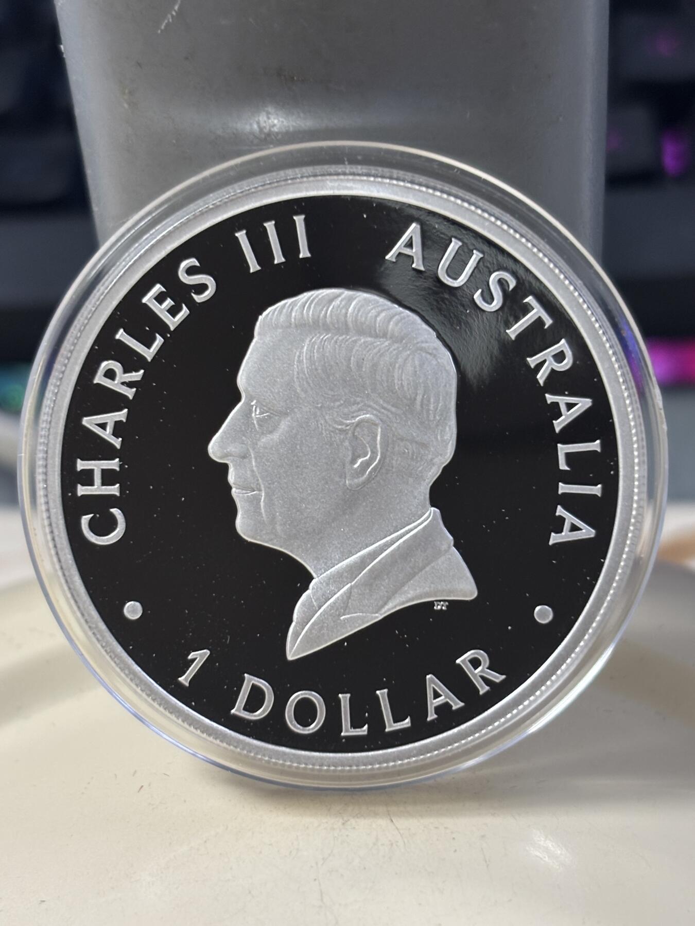 第182期拍卖 澳大利亚2024年爱情婚礼1盎司精制纪念银币，9999银