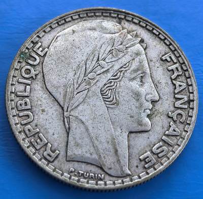 外国优质老铜币银币，周六九点倒数截拍，满百包邮，可寄存半年，喜欢朋友微信扫描二维码可直接参拍 - 法国1933年自由女神20法郎大银币