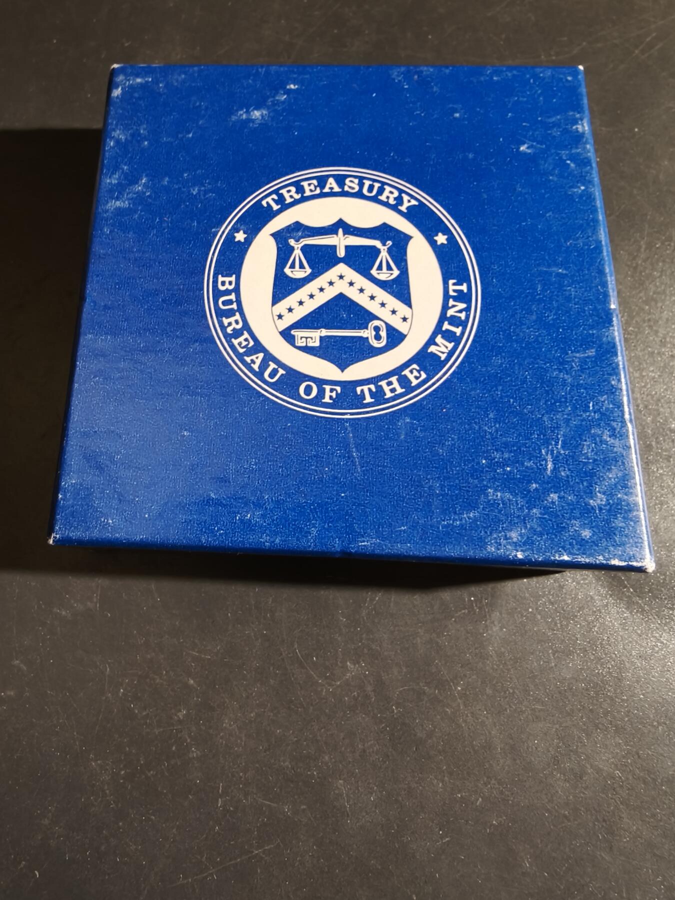 老王徽章第164期  美国铸币局理查德•尼克松总统大铜章 原盒 直径76mm. 重量206.8g