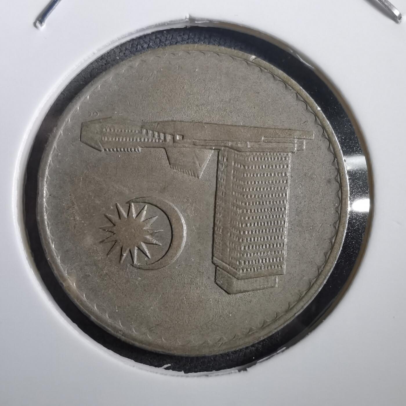 沼泽如烟--第908场 马来西亚1981年20分