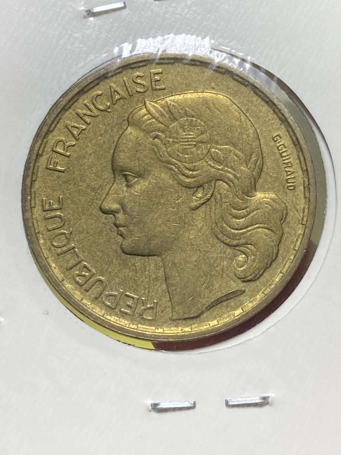 2025年第一百三十一场(总第一百五十七场）外国好品纸夹散币场(免佣金) 法兰西第四共和国1951年20法郎(4plumes–4羽)