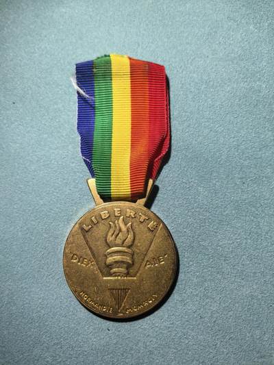 盛世勋华——号角文化勋章邮票专场拍卖第288期 - 法国诺曼底登陆50周年纪念奖章 法国授予参战外国老兵 少见品种