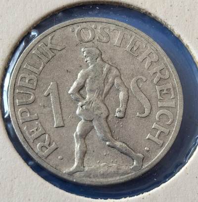 外国优质老铜币银币，周六九点倒数截拍，满百包邮，可寄存半年，喜欢朋友微信扫描二维码可直接参拍 - 欧洲老藏家纸夹-奥地利1946年播种男神先令