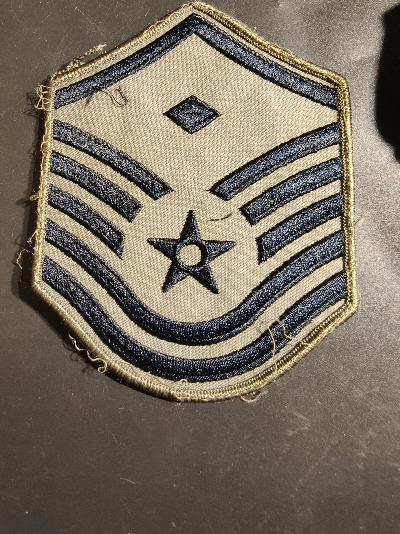 老王徽章第164期 美国空军军士长臂章 
