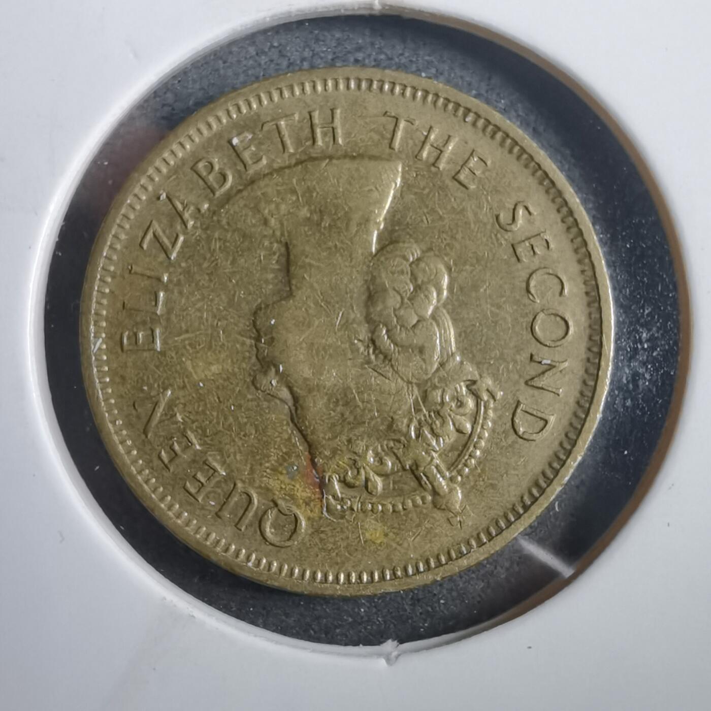 沼泽如烟--第908场 香港1975年一毫