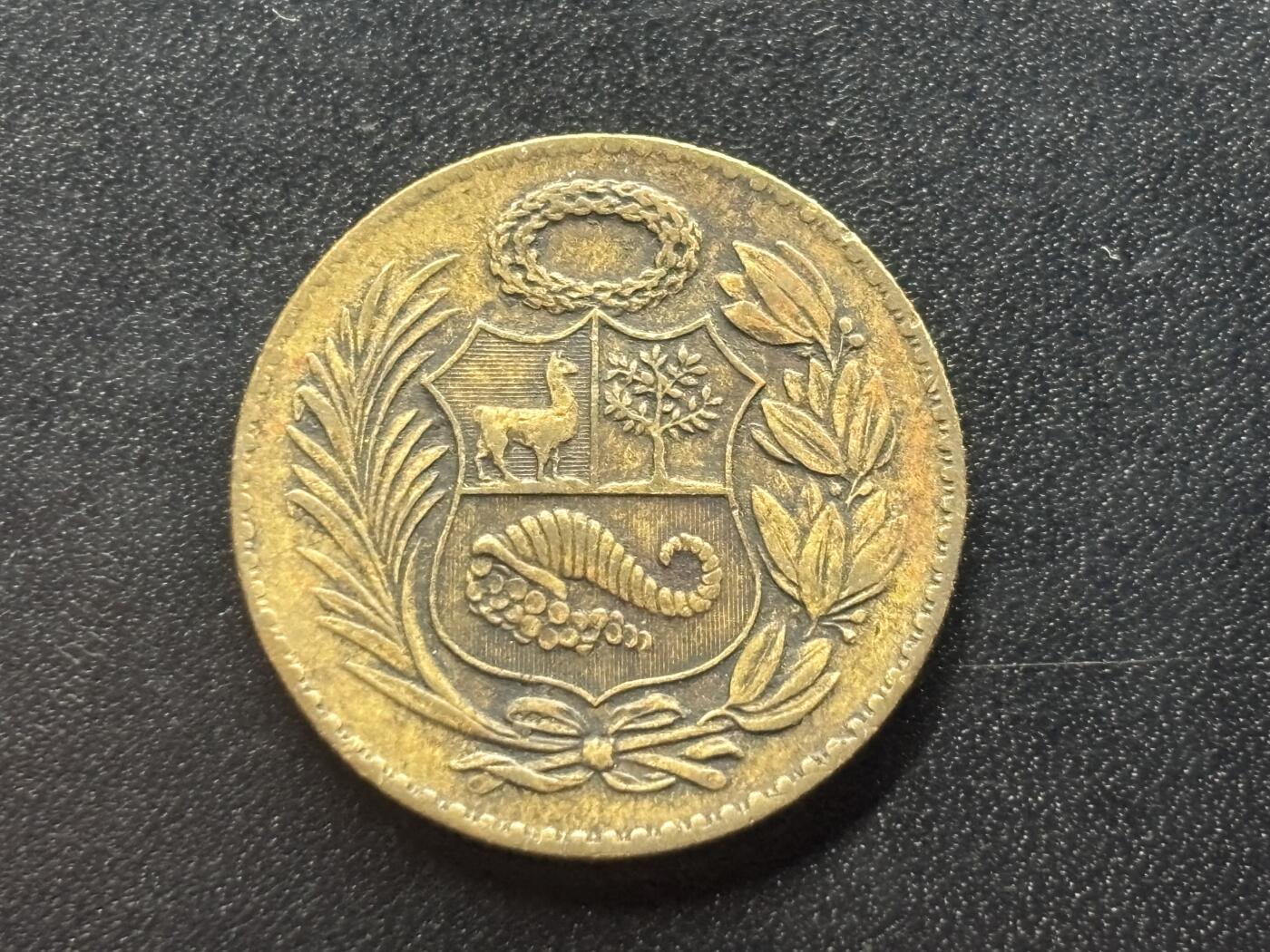 邮泉阁限时拍卖第三十六场 美洲硬币专场（硬币在国外。请付邮费6元。）