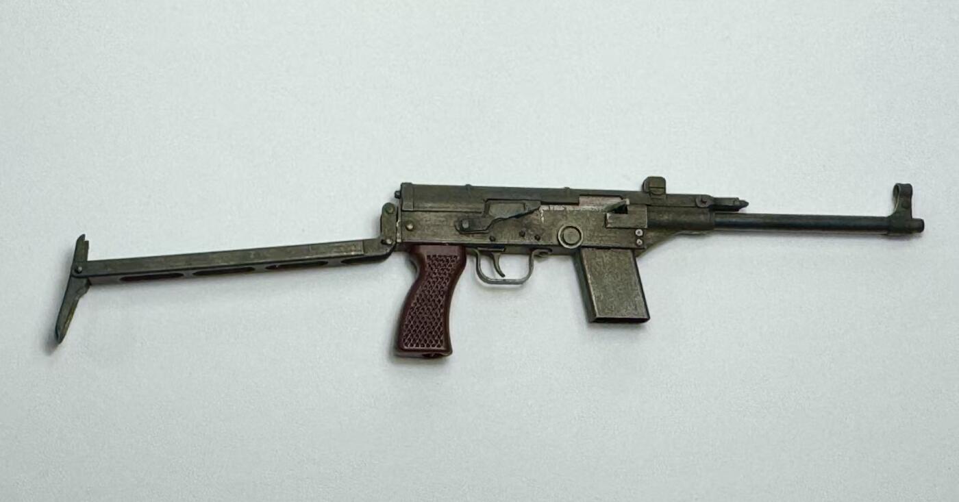 零元拍：H&G 1/6 79式模型，全金属，瑕疵描述：保险功能时有时无，其他都没有问题。