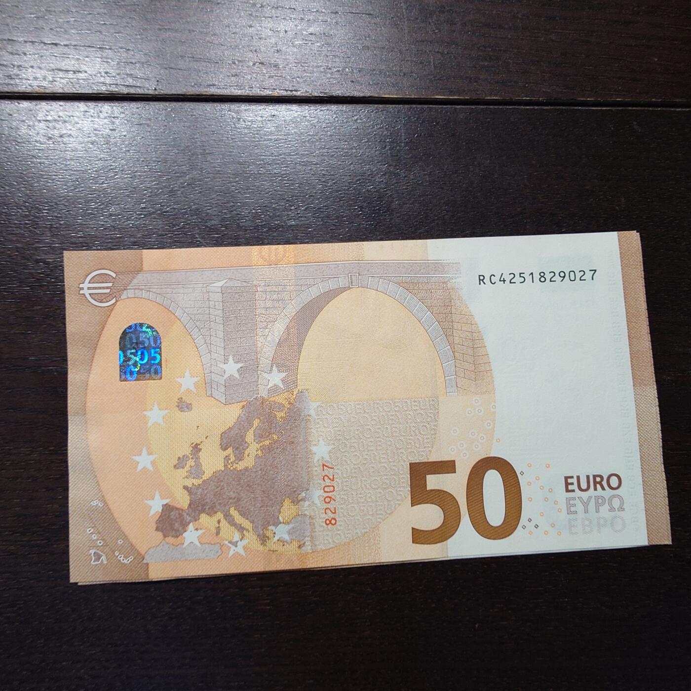 世界钱币～微拍第216期暨2025年第56期  近日新到货品（群里挑剩）选购 因临时决定全家出游延期至11.24发货，故本场改为任意金额大陆地区包邮