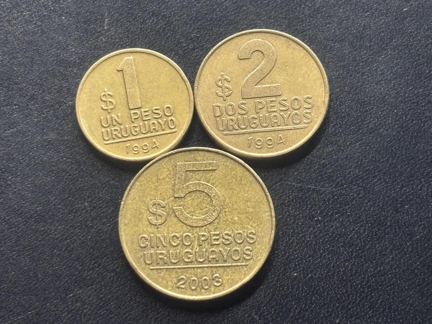 邮泉阁限时拍卖第三十六场 美洲硬币专场（硬币在国外。请付邮费6元。） 乌拉圭3枚