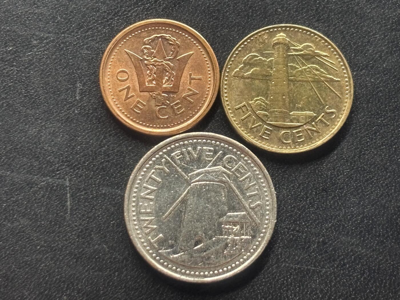 邮泉阁限时拍卖第三十六场 美洲硬币专场（硬币在国外。请付邮费6元。）