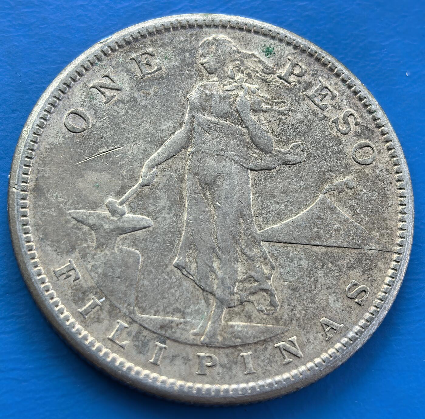 外国优质老铜币银币，周六九点倒数截拍，满百包邮，可寄存半年，喜欢朋友微信扫描二维码可直接参拍 美占菲律宾1908年打铁女神壹元大银币