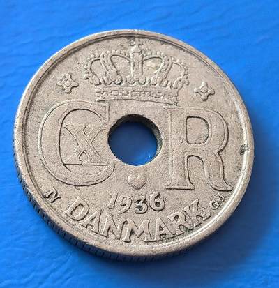 外国优质老铜币银币，周六九点倒数截拍，满百包邮，可寄存半年，喜欢朋友微信扫描二维码可直接参拍 - 丹麦1936年10欧尔
