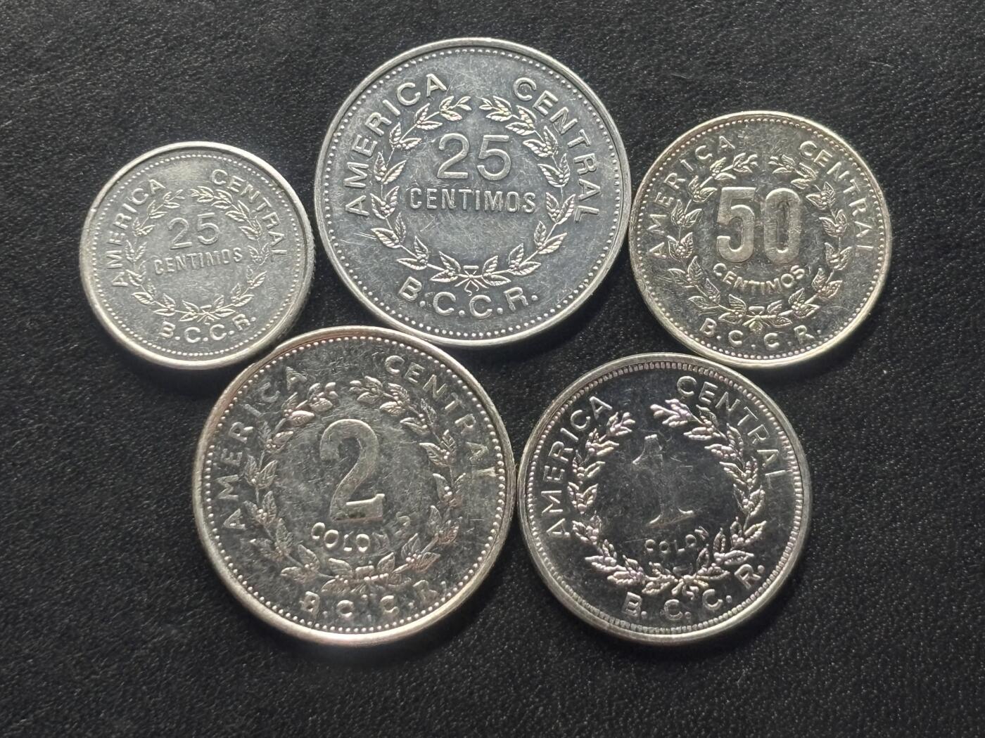 邮泉阁限时拍卖第三十六场 美洲硬币专场（硬币在国外。请付邮费6元。）