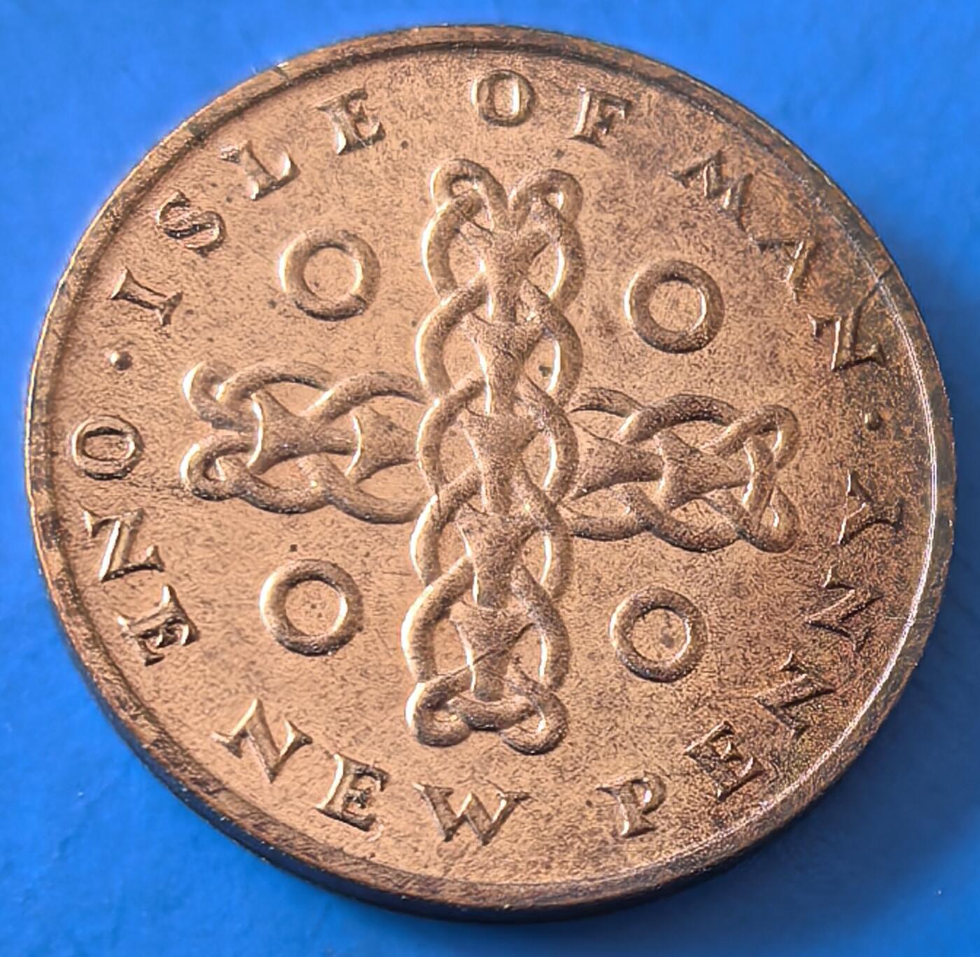 外国优质老铜币银币，周六九点倒数截拍，满百包邮，可寄存半年，喜欢朋友微信扫描二维码可直接参拍 马恩1便士