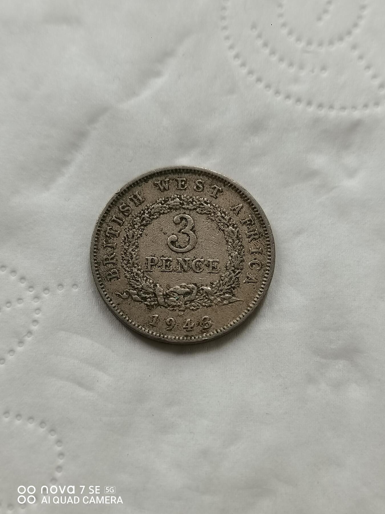 外国钱币 43年英属西非3便士