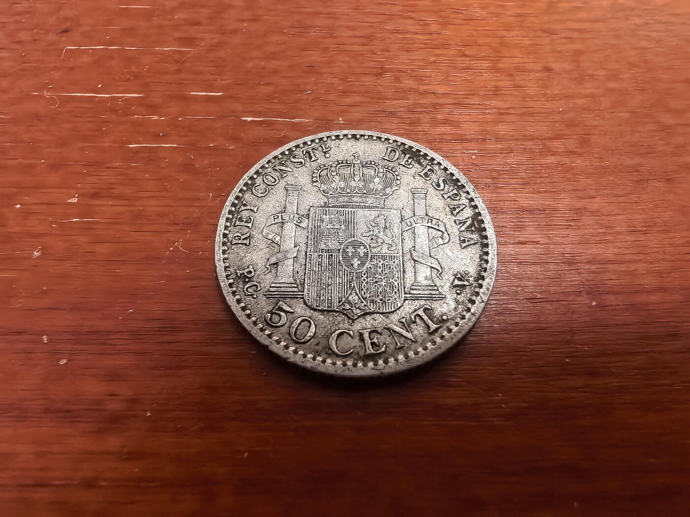 长老汇蛇年精选第七十五场拍卖 1910西班牙阿方索十三世50分银币，2.5克835银