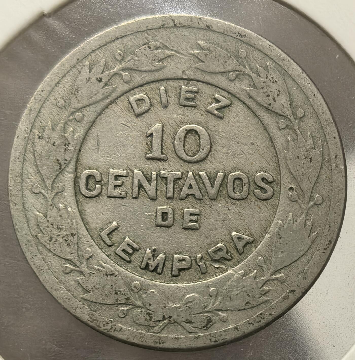 外国优质老铜币银币，周六九点倒数截拍，满百包邮，可寄存半年，喜欢朋友微信扫描二维码可直接参拍