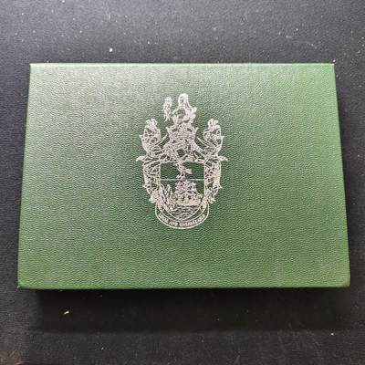 【全场包邮】纯粹捡漏拍479场（免费代拍第16场） - 【稀少】圣赫勒拿和阿松森1984年官方精制套币-此套少见推测发行量2500-3000