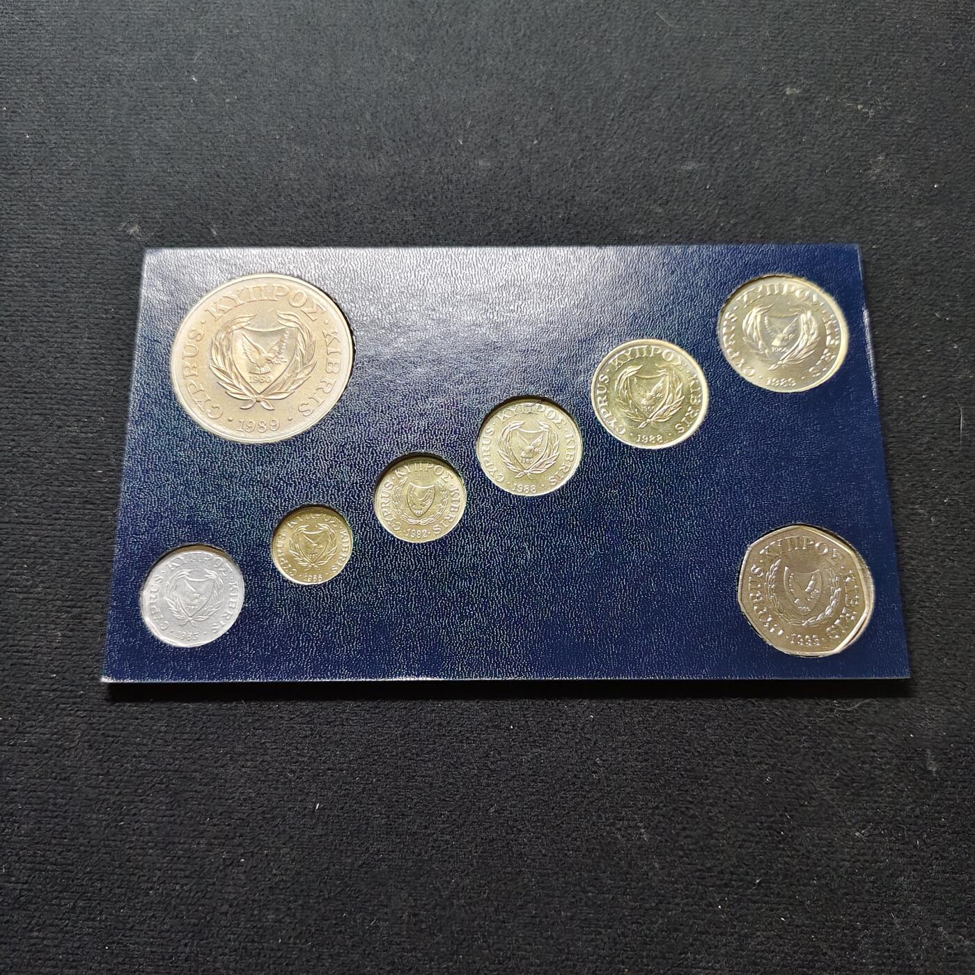 【全场包邮】纯粹捡漏拍479场（免费代拍第16场） 塞浦路斯1983-1992年混年份套币（塑封老化破损）-含联合国儿童基金会克朗型纪念币