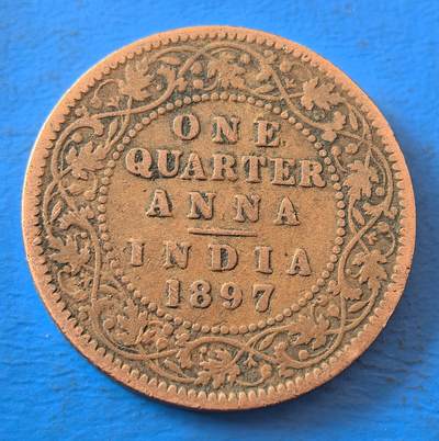 外国优质老铜币银币，周六九点倒数截拍，满百包邮，可寄存半年，喜欢朋友微信扫描二维码可直接参拍 - 英属印度1897年1/4安娜