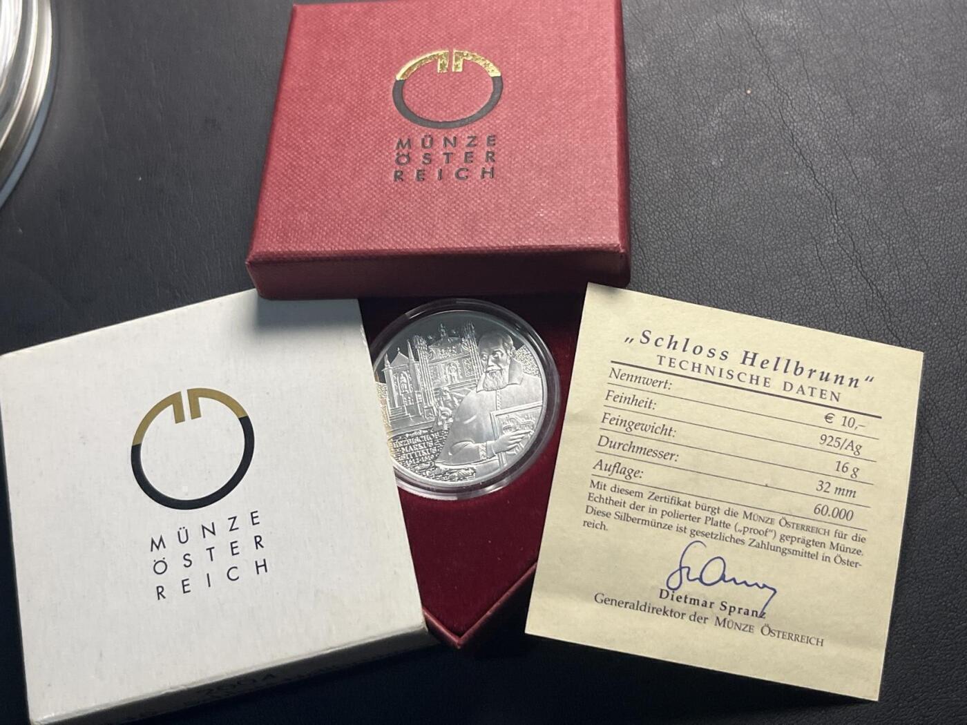 ❤️【币观天下】❤️ 第331期钱币拍卖- 2025.11.21周五晚上6点半场-长期征集拍品 原盒证书奥地利2004年海尔布隆城堡精制纪念银币925银17.3克直径32毫米