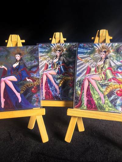 无佣金 不寄存 不收拍 链接少 我只是一个小小的卡牌收藏玩家   需要多宫大佬请私聊 部分卡牌设有底价（不想玩的那么累，即使有底价也会比市场价便宜的多，懂的自然懂） 拒绝小号抬价 大家放心拍 所有拍品部分套有卡膜 部分卡牌多宫 自制卡牌 不包厂瑕 放大镜 品控 勿拍 流拍商品会循环 感谢大家支持 留个关注 不定时上新 谢谢 - 奇点卡牌 宗Rich 玄灵谱 西王母三工艺