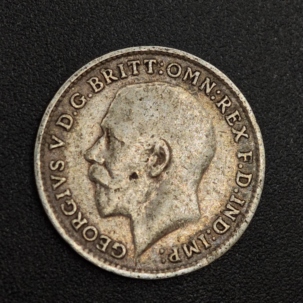 【淘币小摊】实时拍第八百零一拍   散币场   满百包邮可预留二周 每周一统一发货   英国1918年乔治五世3便士银币