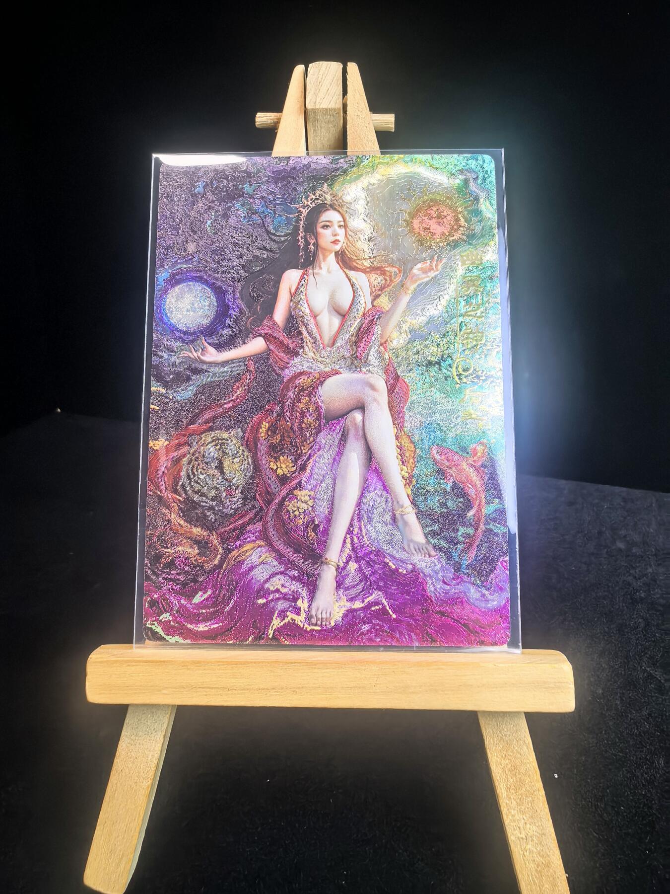 无佣金 不寄存 不收拍 链接少 我只是一个小小的卡牌收藏玩家   需要多宫大佬请私聊 部分卡牌设有底价（不想玩的那么累，即使有底价也会比市场价便宜的多，懂的自然懂） 拒绝小号抬价 大家放心拍 所有拍品部分套有卡膜 部分卡牌多宫 自制卡牌 不包厂瑕 放大镜 品控 勿拍 流拍商品会循环 感谢大家支持 留个关注 不定时上新 谢谢 奇点卡牌 宗Rich 玄灵谱 冷烫后土