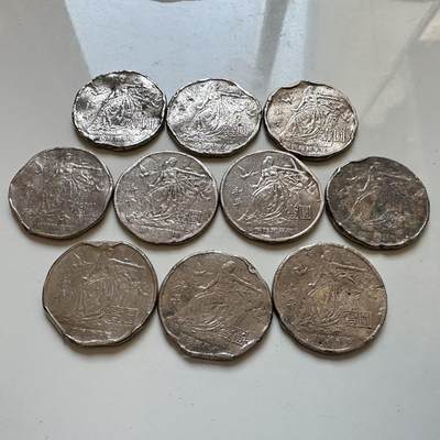 🌹外币初藏🌹🐯2025年第130场  每周二四六晚8️⃣点 接代拍 - 炮崩 和平年10枚